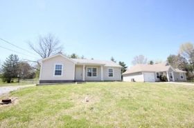 102 Briar Patch Dr, Shelbyville, TN 37160