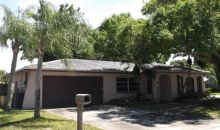 427 Maplewood Dr Oldsmar, FL 34677