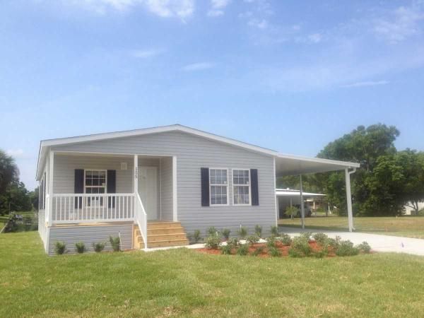 36102 Sea Breeze Ln, Grand Island, FL 32735