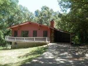 18 Iuka Dr, Cherokee Village, AR 72529