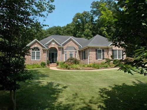 3554 Montgomery Dr, Gainesville, GA 30504