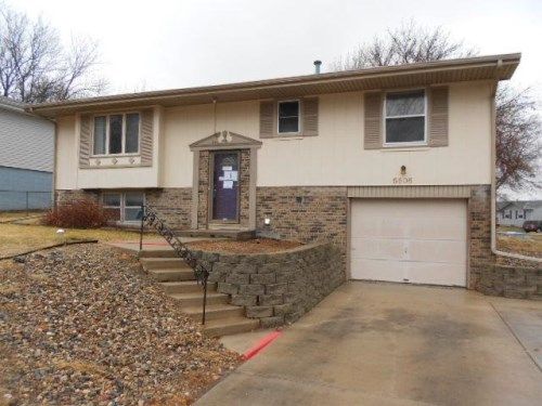 5606 S 113th St, Omaha, NE 68137