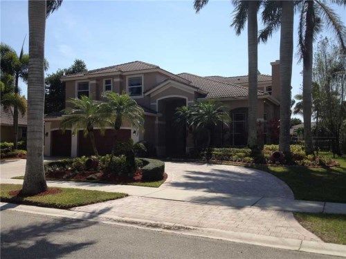 2541 MONTCLAIRE CR, Fort Lauderdale, FL 33327