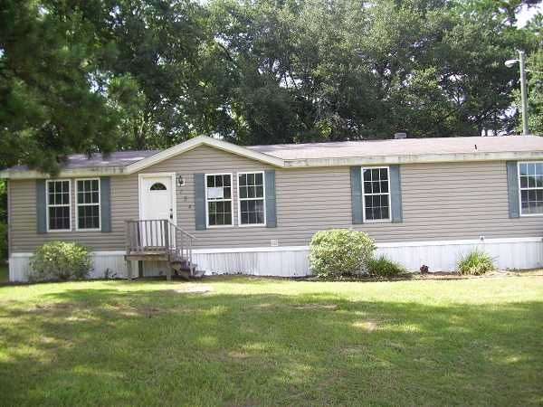 134 Pine Rd, Bloomingdale, GA 31302