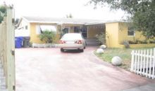 631 N 70TH TE Hollywood, FL 33024