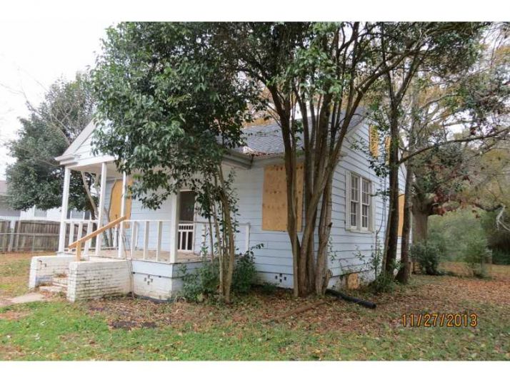 3401 Bloomfield Avenue Sw, Clarkdale, GA 30111