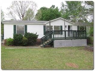 106 Mcgill Dr, Burgaw, NC 28425