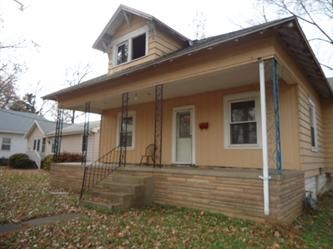 705 South Jefferson St, Du Quoin, IL 62832