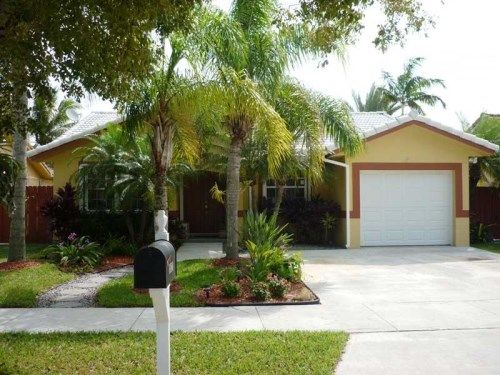 18021 SW 134 CT, Miami, FL 33177