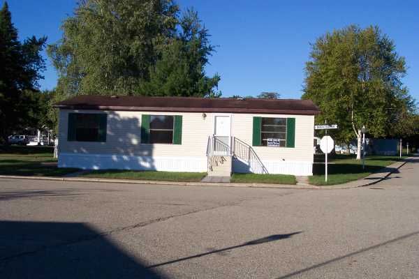 201 Shoreline Dr. W., Port Sanilac, MI 48469