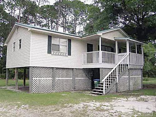 5 Alapaha, Panacea, FL 32346