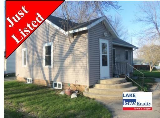 110 Beed St Ne, Titonka, IA 50480
