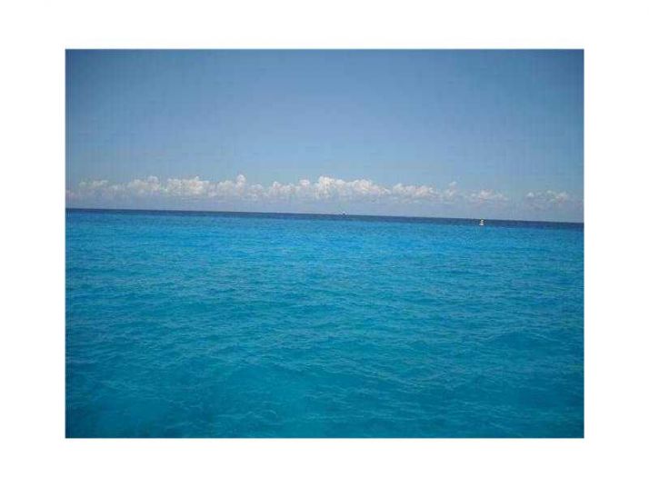 2401 OCEAN DR # 2102, Hollywood, FL 33019