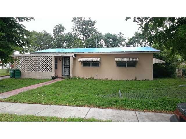 12931 NW 21 AV, Miami, FL 33167