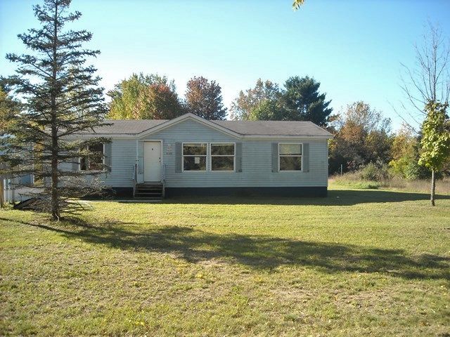 15323 Lindy Rd, Thompsonville, MI 49683