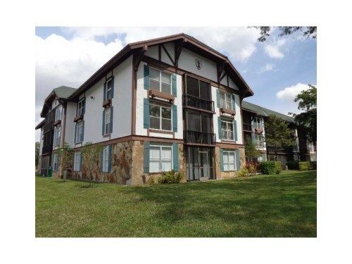 3750 INVERRARY DR # 3D, Fort Lauderdale, FL 33319