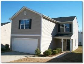 720 Overlook Rd, Lowell, NC 28098
