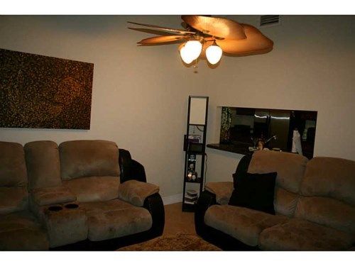 9273 NW 49TH PL, Fort Lauderdale, FL 33351