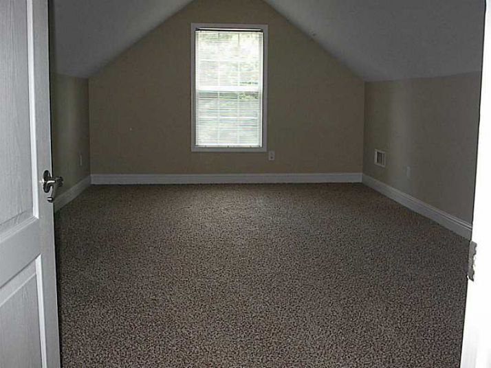 325 Creekside Drive, Arnoldsville, GA 30619