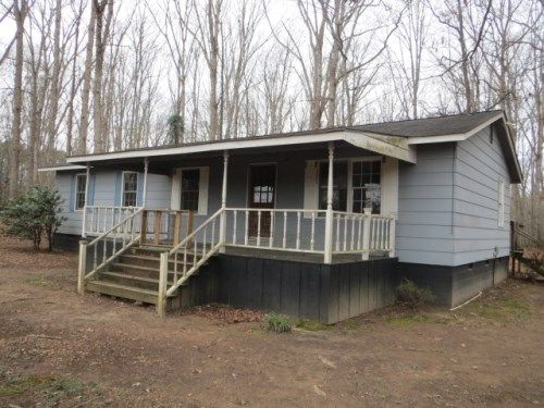 74 Wolfskin Rd, Arnoldsville, GA 30619