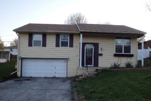 5216 Elmwood Ave, Kansas City, MO 64130