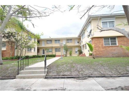 631 NE 72 TE # 9, Miami, FL 33138