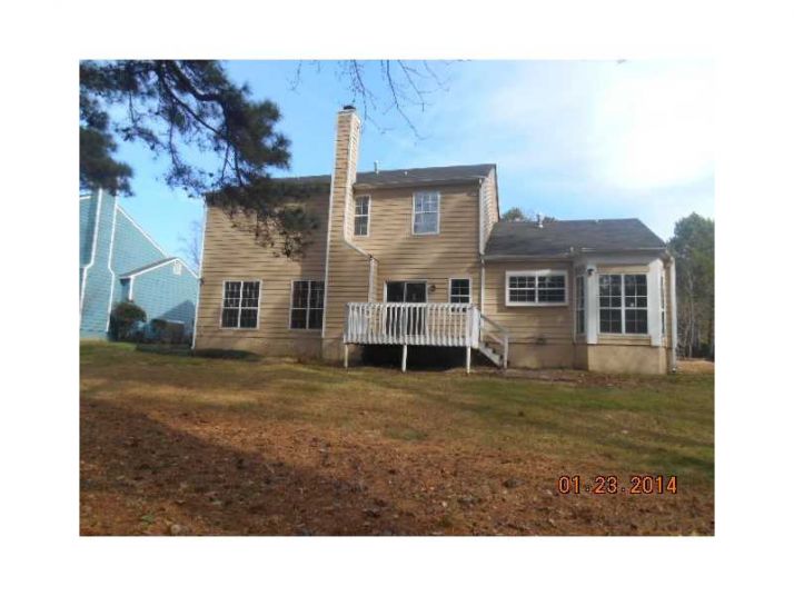 290 Clearwater Place, Lawrenceville, GA 30044