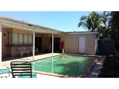 7928 ALHAMBRA BL, Hollywood, FL 33023