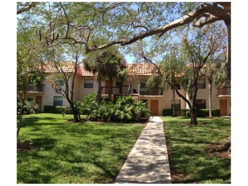 15705 W WATERSIDE CR # 204, Fort Lauderdale, FL 33326
