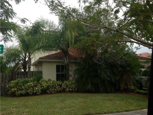 547 NE 20 AV, Homestead, FL 33033