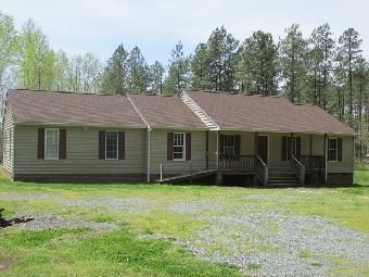 307 Skyron Ct, King William, VA 23086