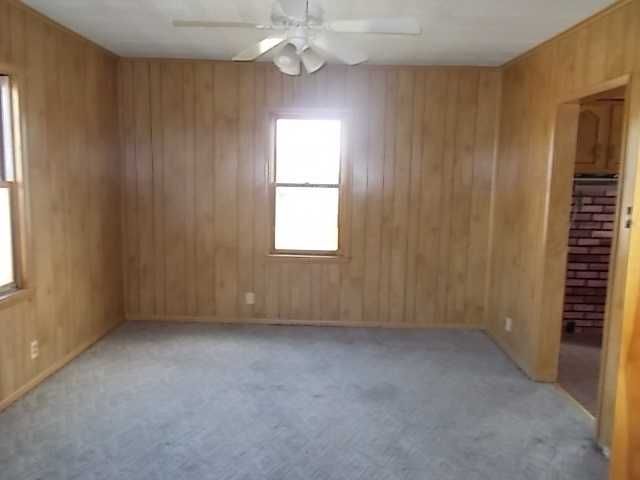 142 Martha St, Yorkville, OH 43971