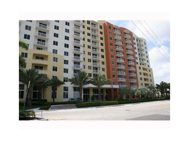 18800 NE 29 AV # 219, Miami, FL 33180