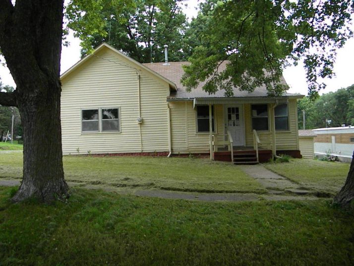 311 7th Ave, Prescott, IA 50859