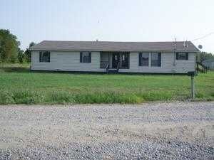 50 Yarbrough Ln, Humphrey, AR 72073