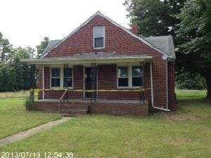 5817 Grubby Rd, Wilsons, VA 23894