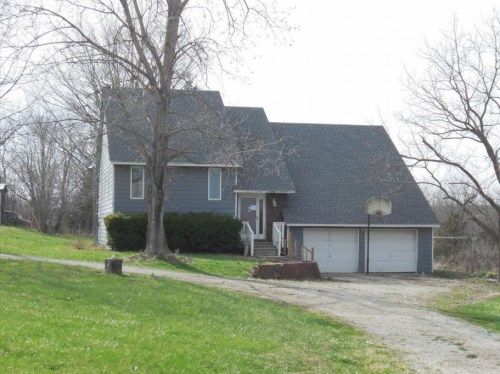 17235 State Route H, Saint James, MO 65559