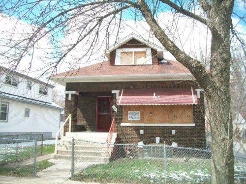 11814 S Prairie Ave, Chicago, IL 60628