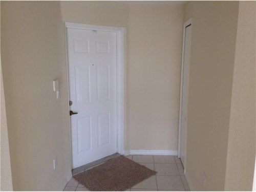 8886 W FLAGLER ST # 203, Miami, FL 33174