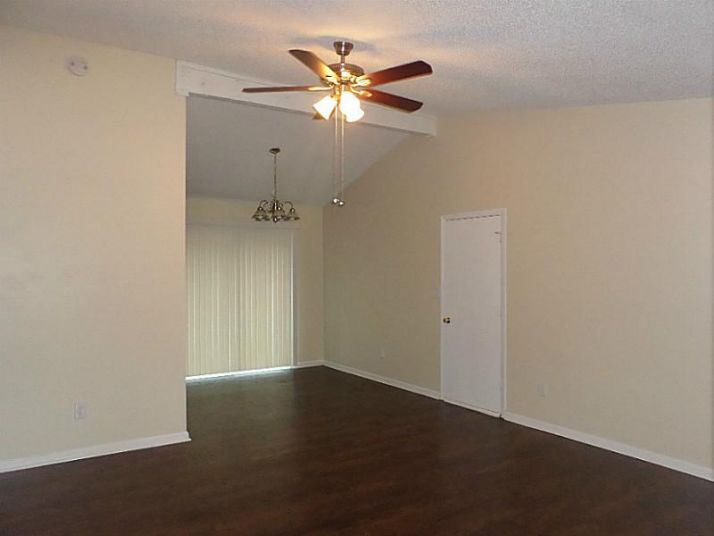8697 Embrey Drive, Jonesboro, GA 30236