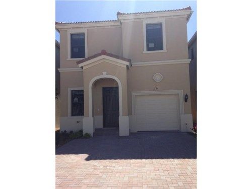 754 NE 191 TE, Miami, FL 33179