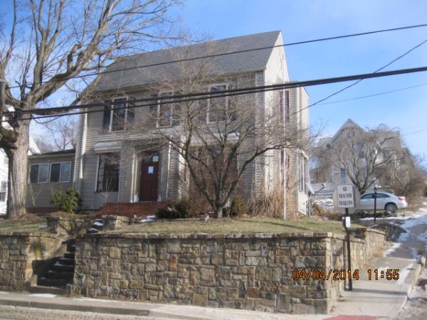 46 N Main St, Montgomery, PA 17752