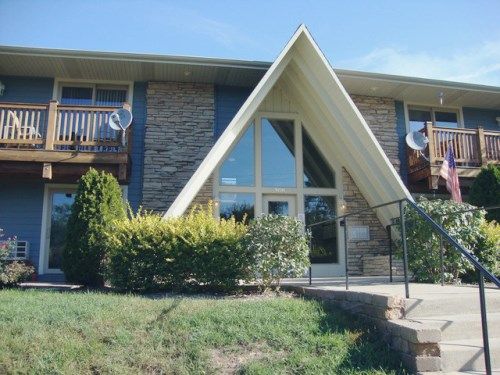 300 Opatrny #202, Fox River Grove, IL 60021