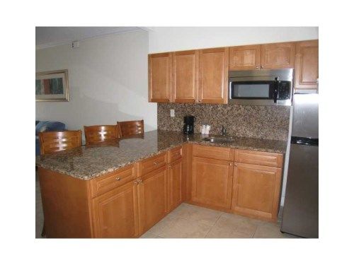 101 N OCEAN DR # PH4, Hollywood, FL 33019