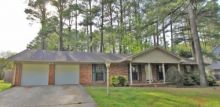 830 Longbow Dr SW Decatur, AL 35603