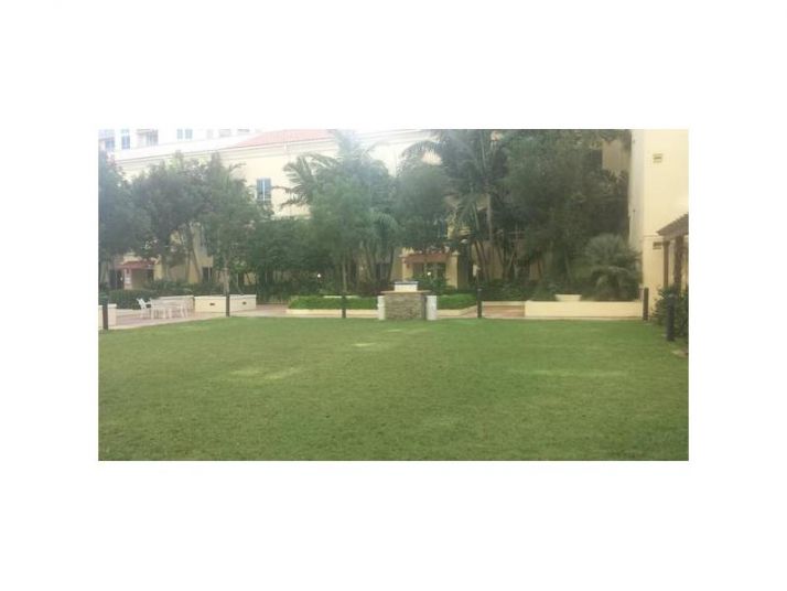 7355 SW 89 ST # 728N, Miami, FL 33156