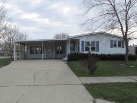 3265 Compass Dr, Franklin, IN 46131