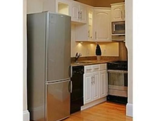 141 Arlington Street #6, Boston, MA 02116