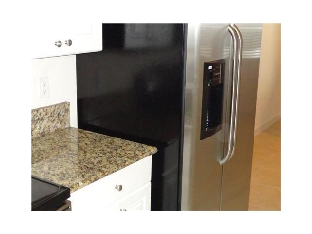 152 SE 29 AV # 7, Homestead, FL 33033