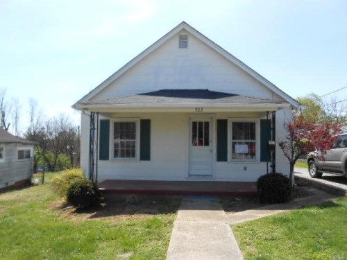 222 S Kennett Ave, Bardstown, KY 40004